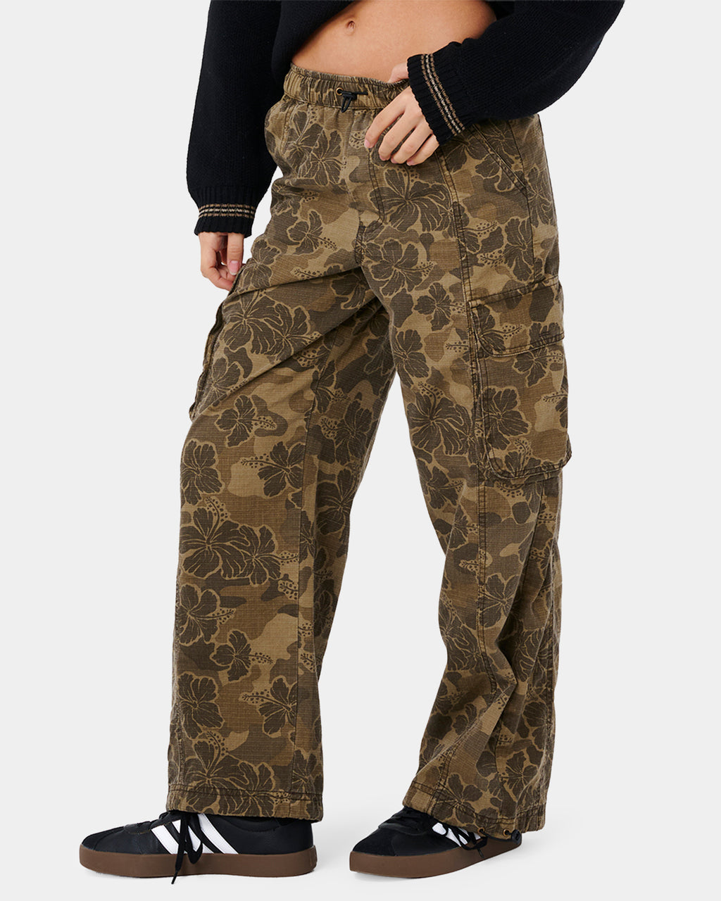 Womens Paradise Camo Cargo Pants