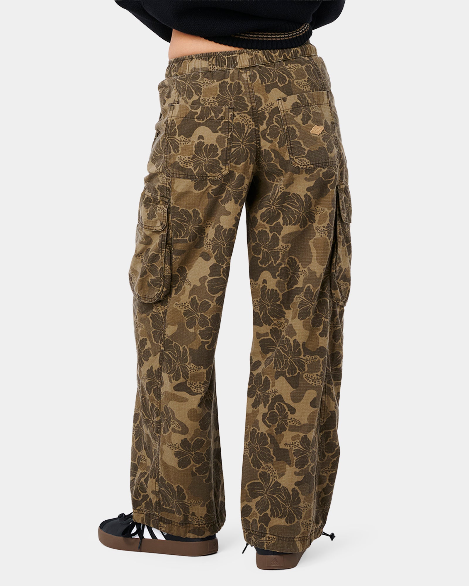 Womens Paradise Camo Cargo Pants