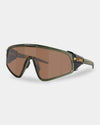 Latch Panel Prizm Tungsen Oversized Sunglasses