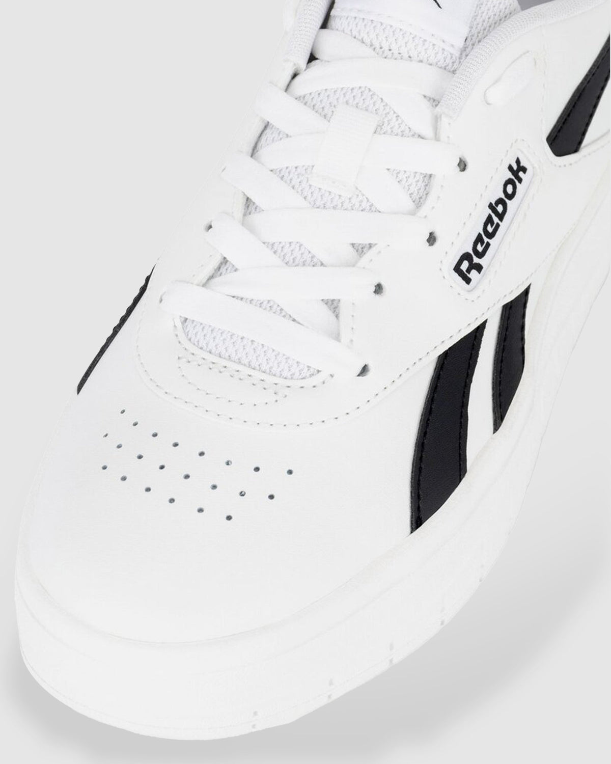REEBOK COURT ADVANCE SURGE SNEAKERS
