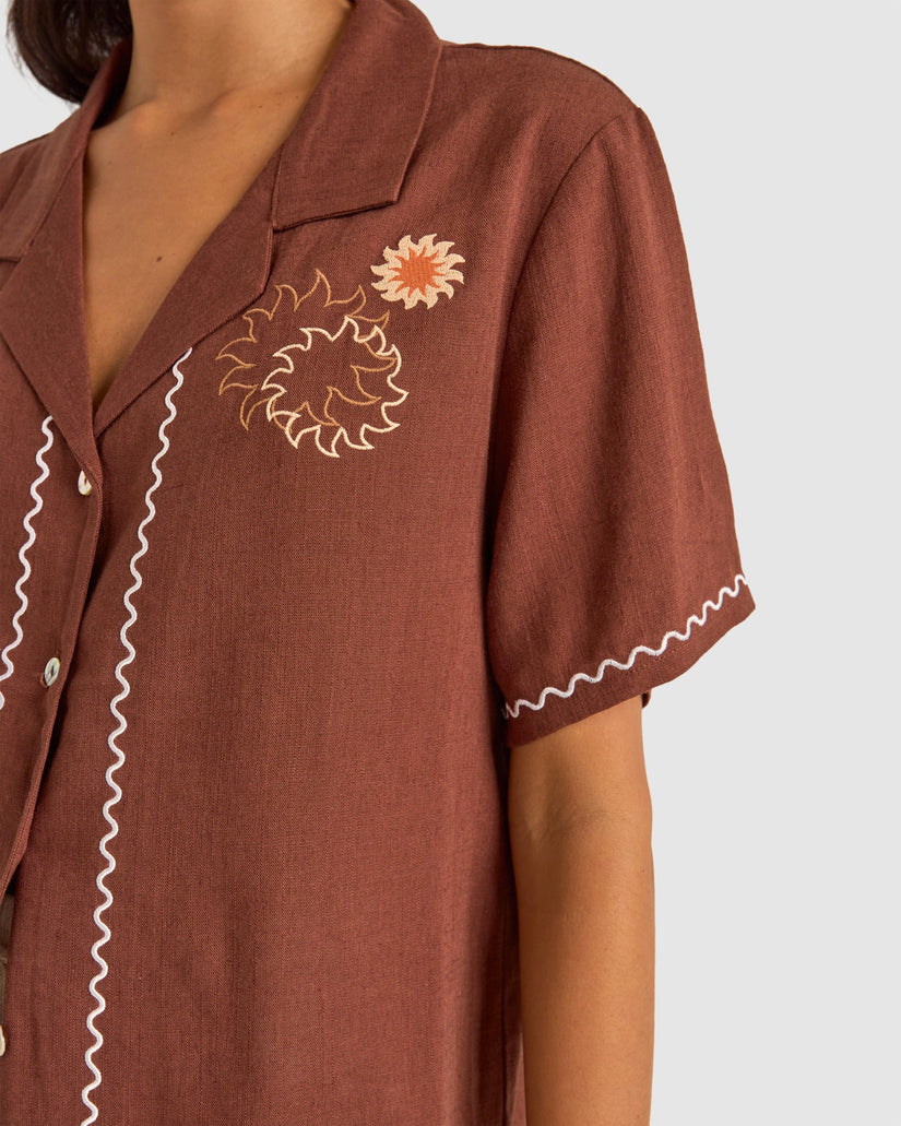 Womens Solis Embroidered Short Sleeve Shirt