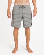 Mens Steady Stripe 18" Boardshorts