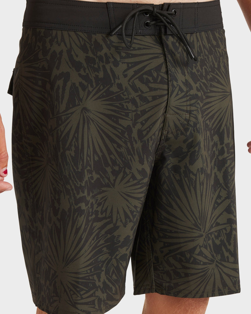 Mens VA Trunk Print 19" Boardshorts