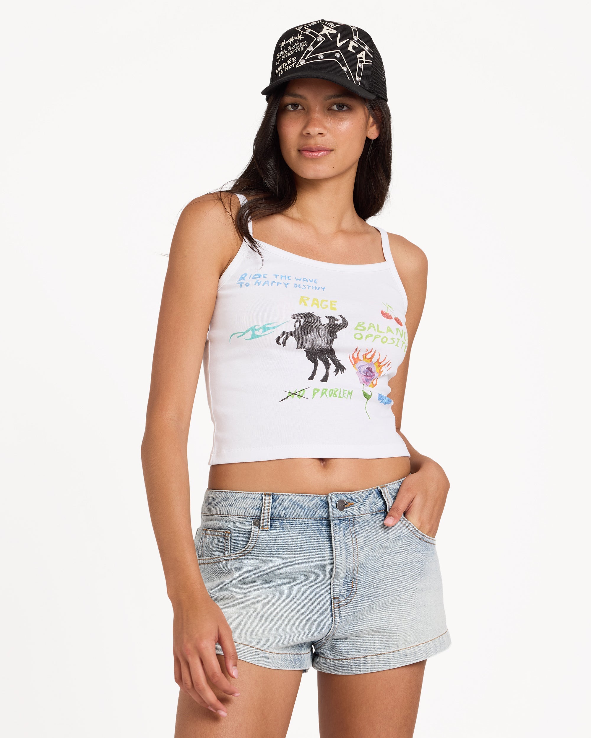 23b023632_rvca_wht_frt1