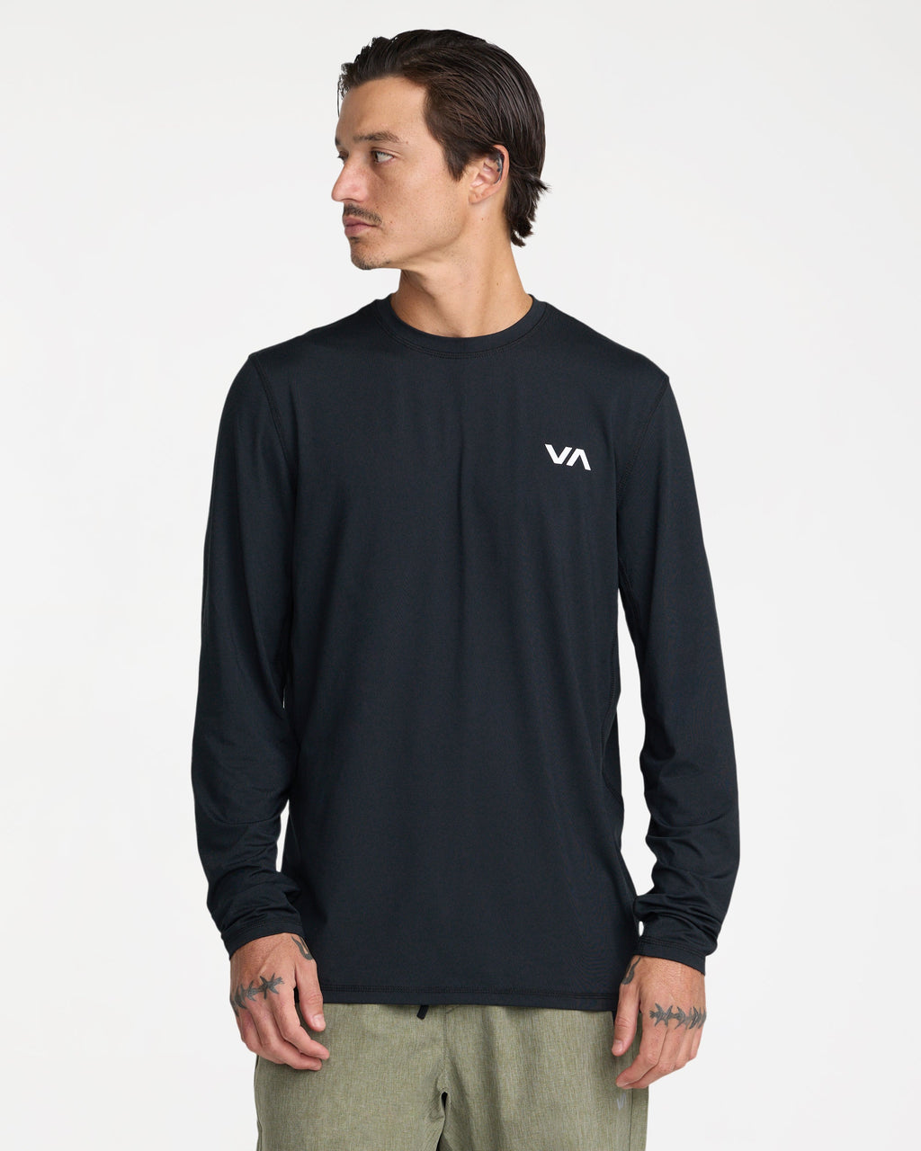 23ms033601_rvca_blk_frt1