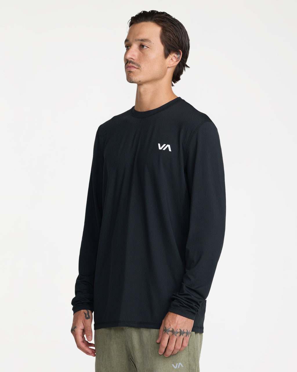 23ms033601_rvca_blk_sd1