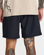 23ms101605_rvca_blk_bck6