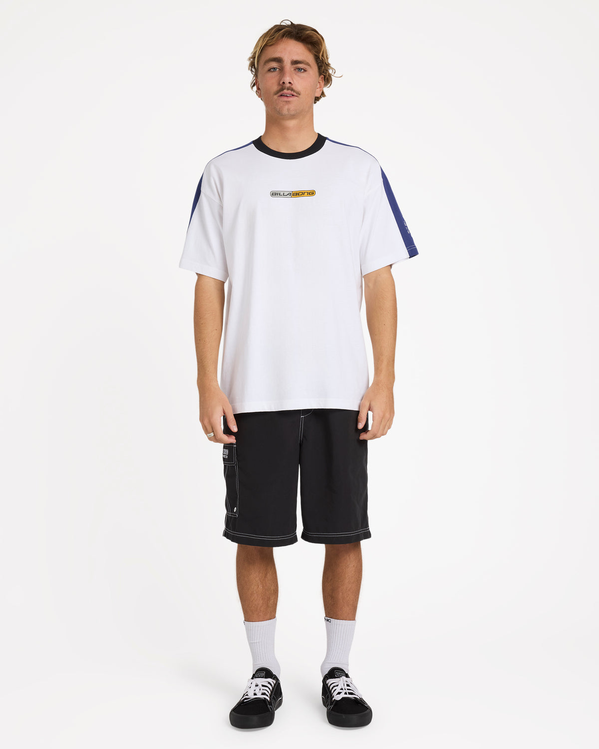 24a014574_billabong_wht_frt9