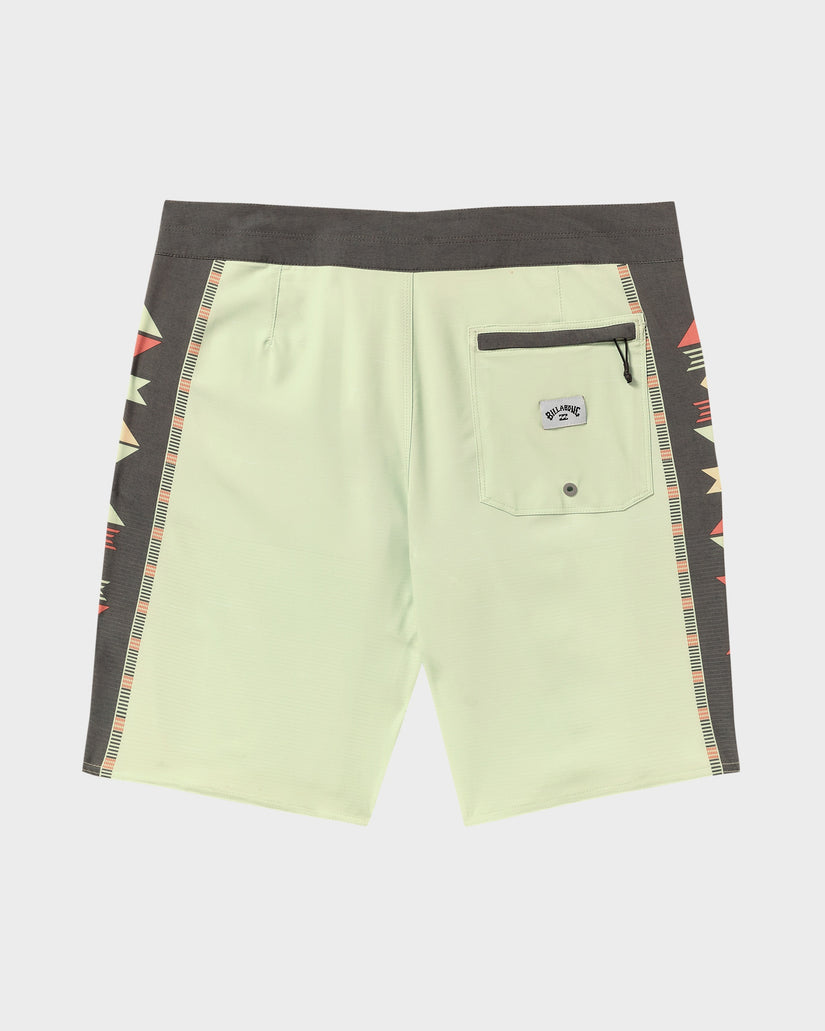 Mens Sundays 18.5" Boardshorts