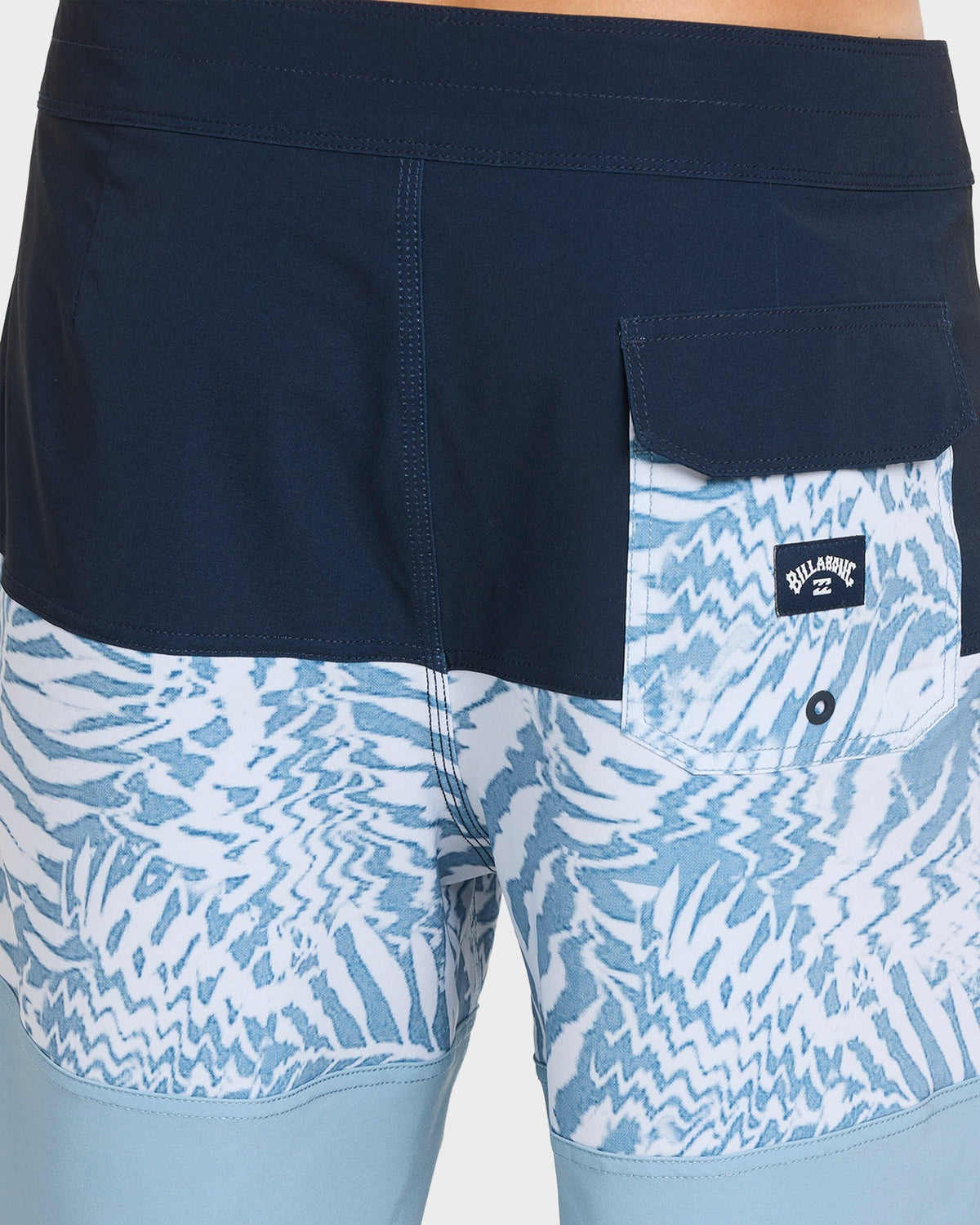 Mens Tribong Performance 18.5" Boardshorts