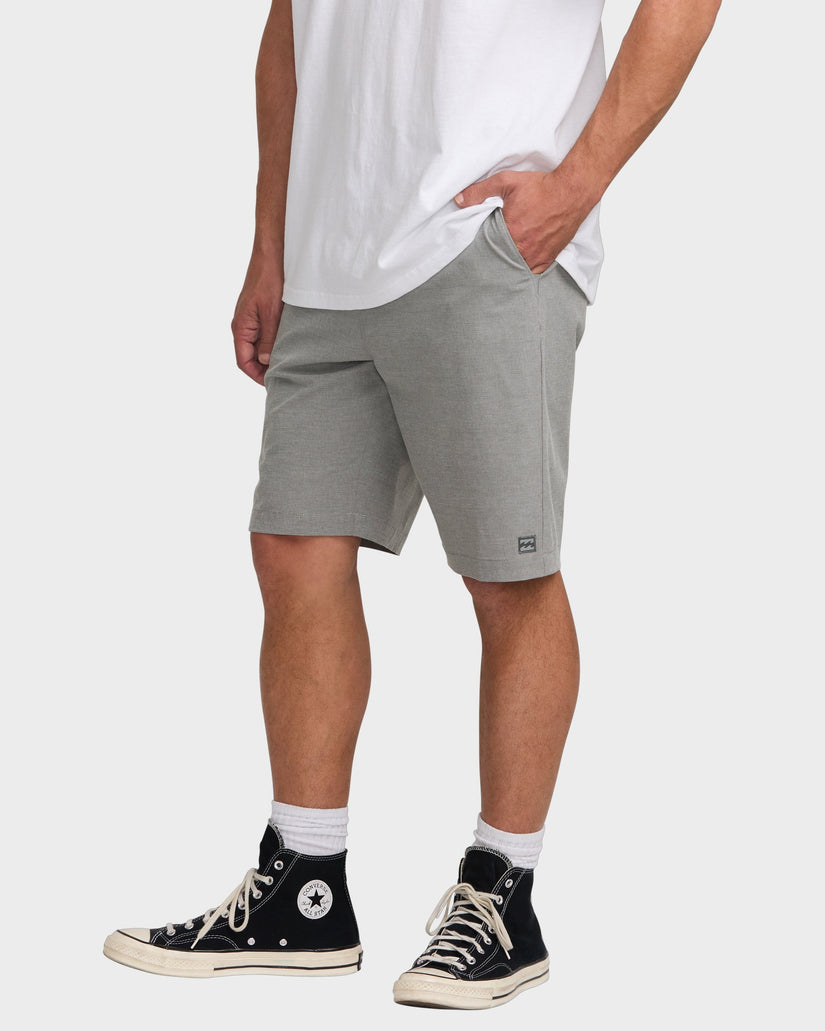 Mens Crossfire 21" Hybrid Shorts