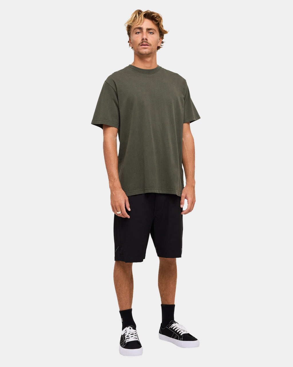 24a321600_billabong_blk_frt9