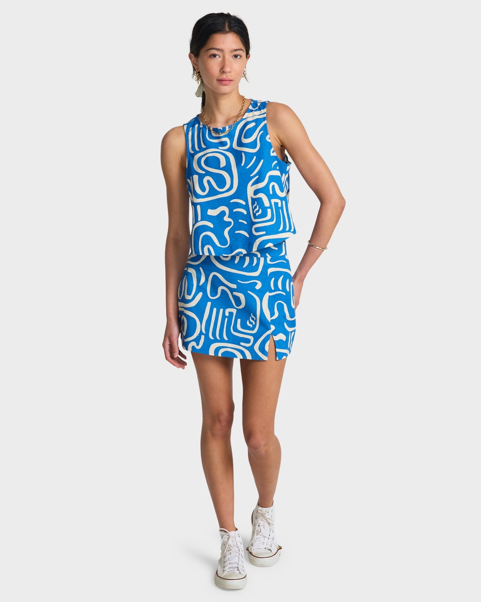 Womens So Breezy Cropped Woven Top