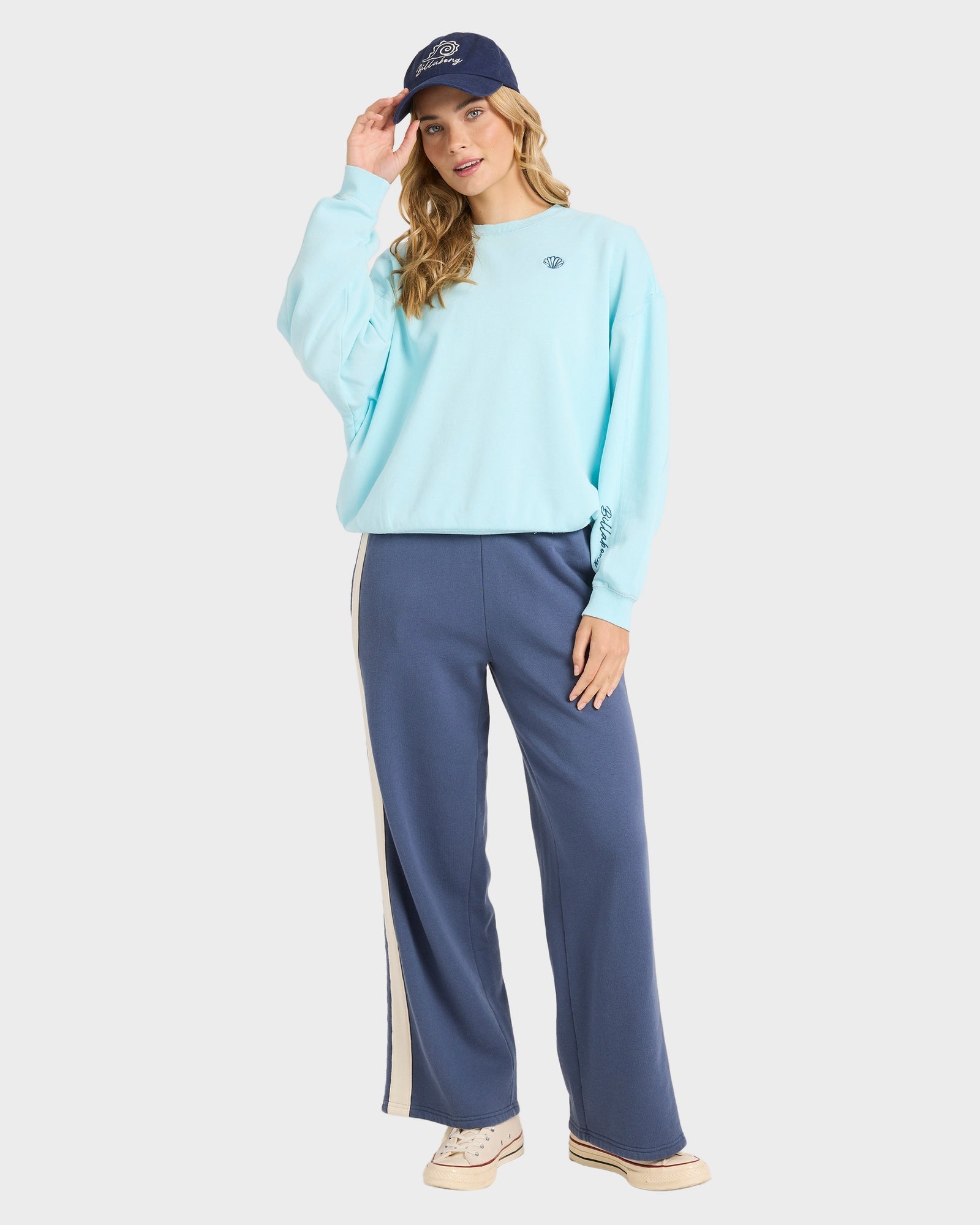 Womens Sanibel Kendal Pullover Crew Neck