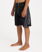 24c08450_billabong_blk_sd1