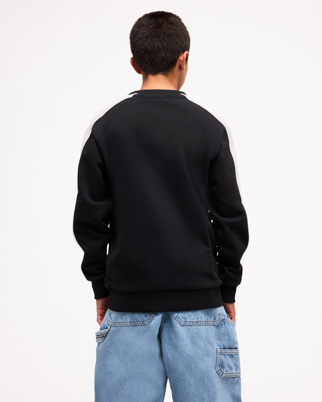 24c461601_billabong_blk_bck1