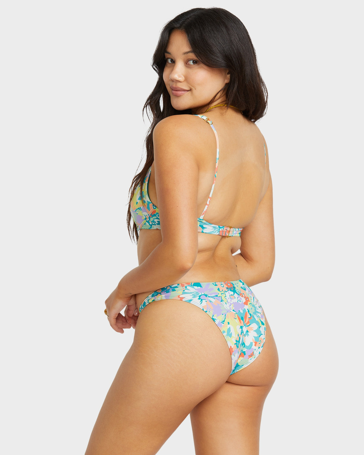 BELLA COSTA RUBY UWIRE
