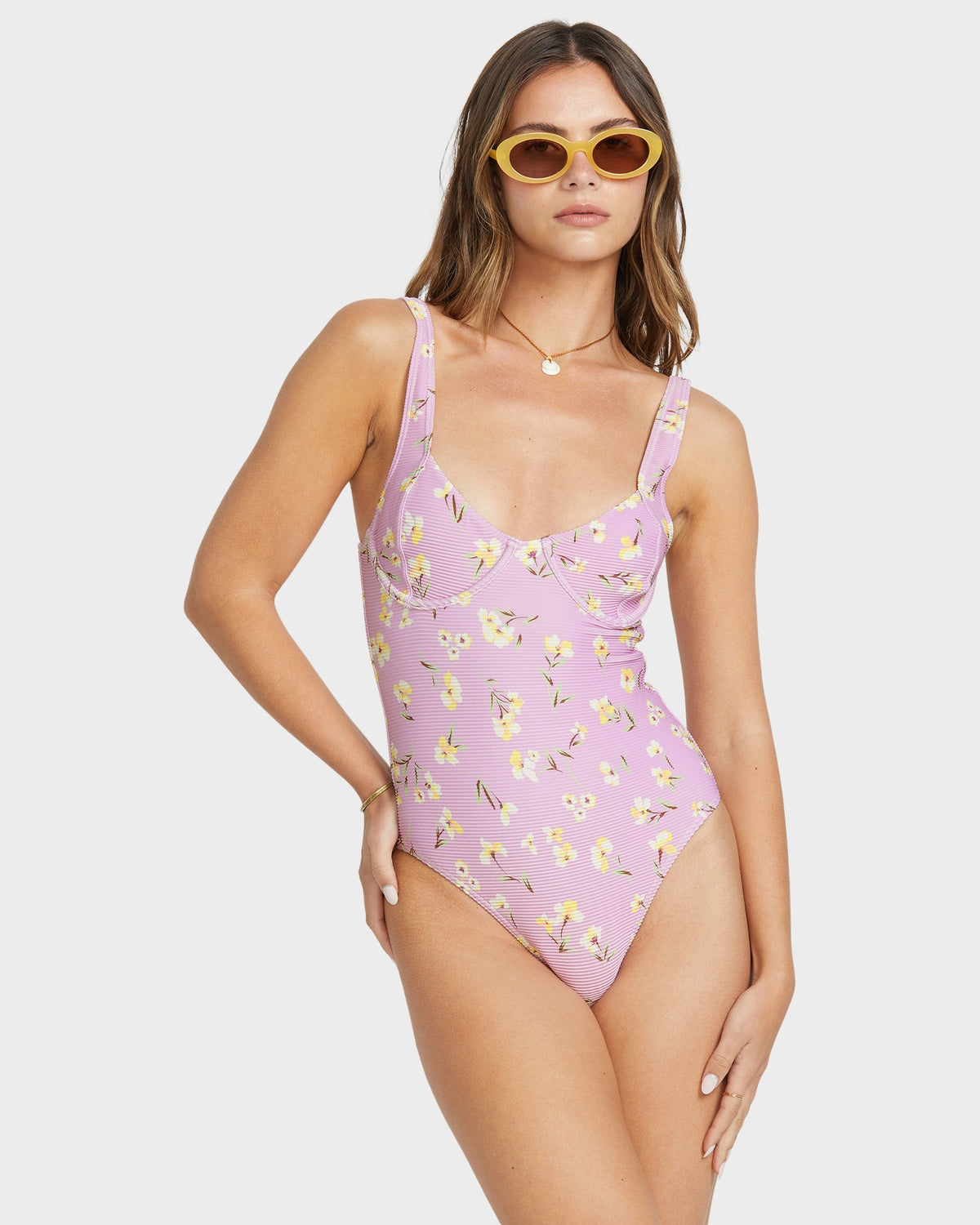 PEACEFUL PETALS CHLOE 1PC