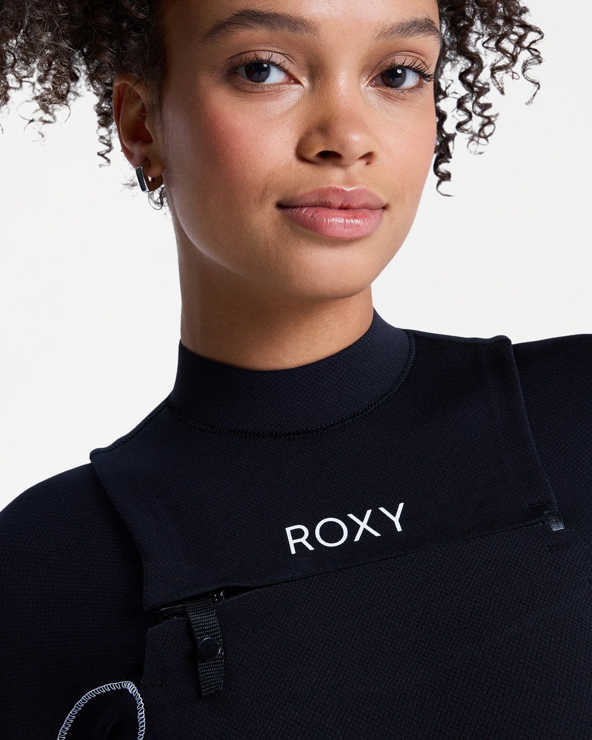 26bw243501_roxy_blk_dtl1