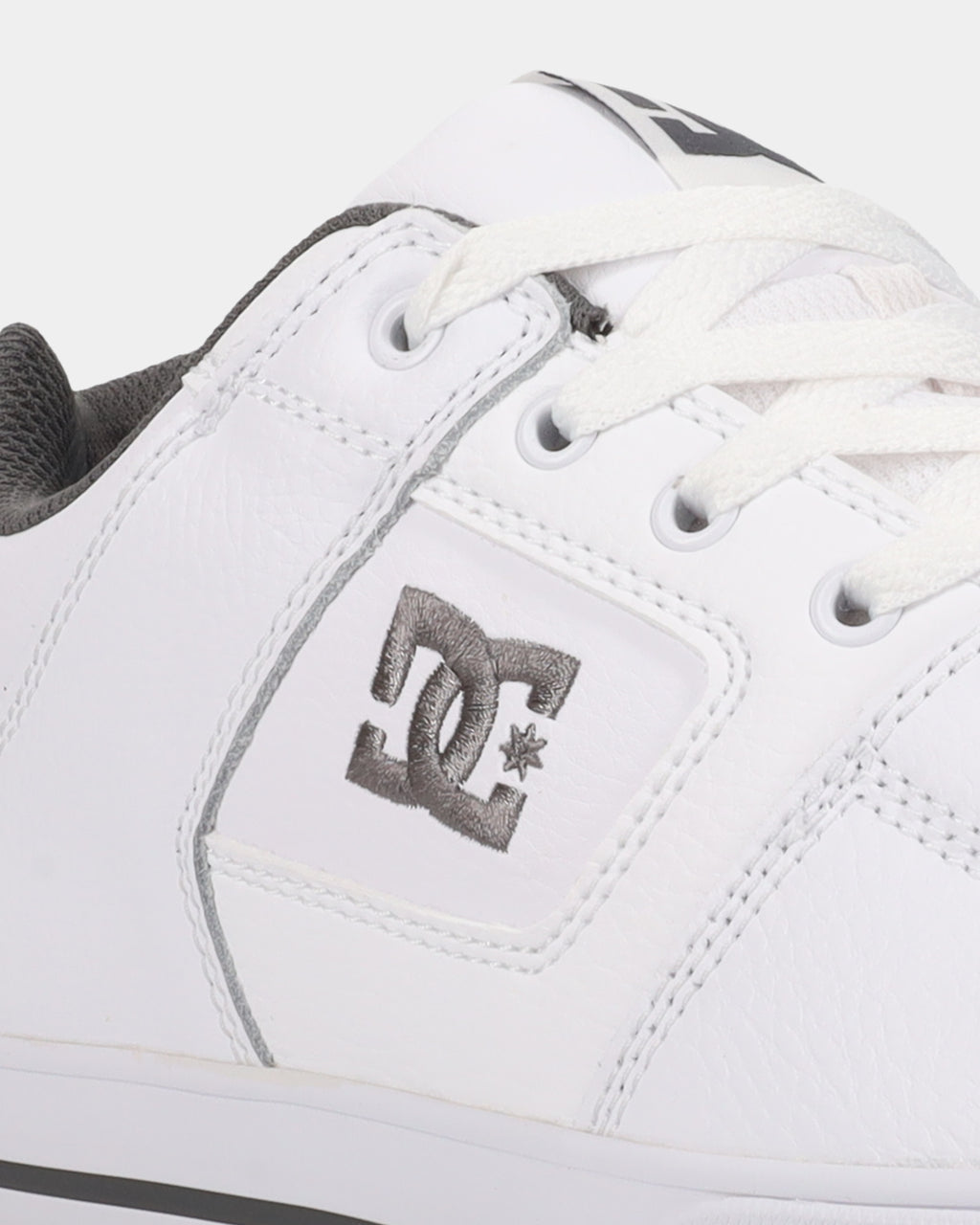 300660_dcshoes_hbw_dtl1
