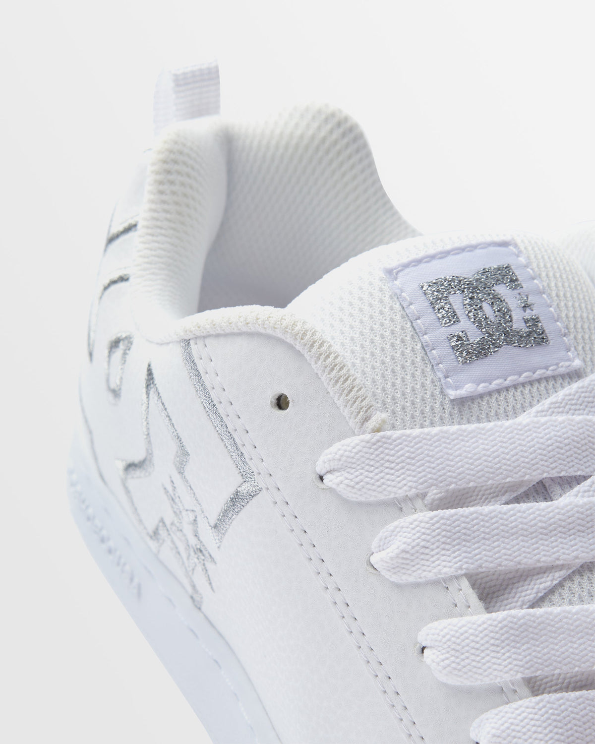 WOMENS COURT GRAFFIK SNEAKERS