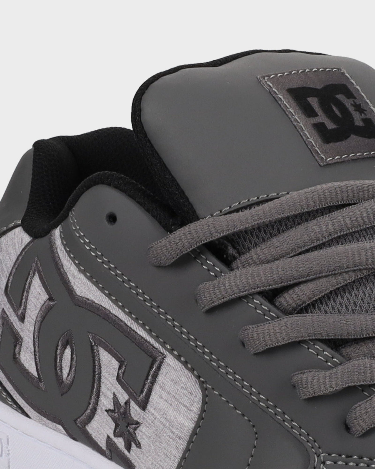 Mens Net Skate Shoes