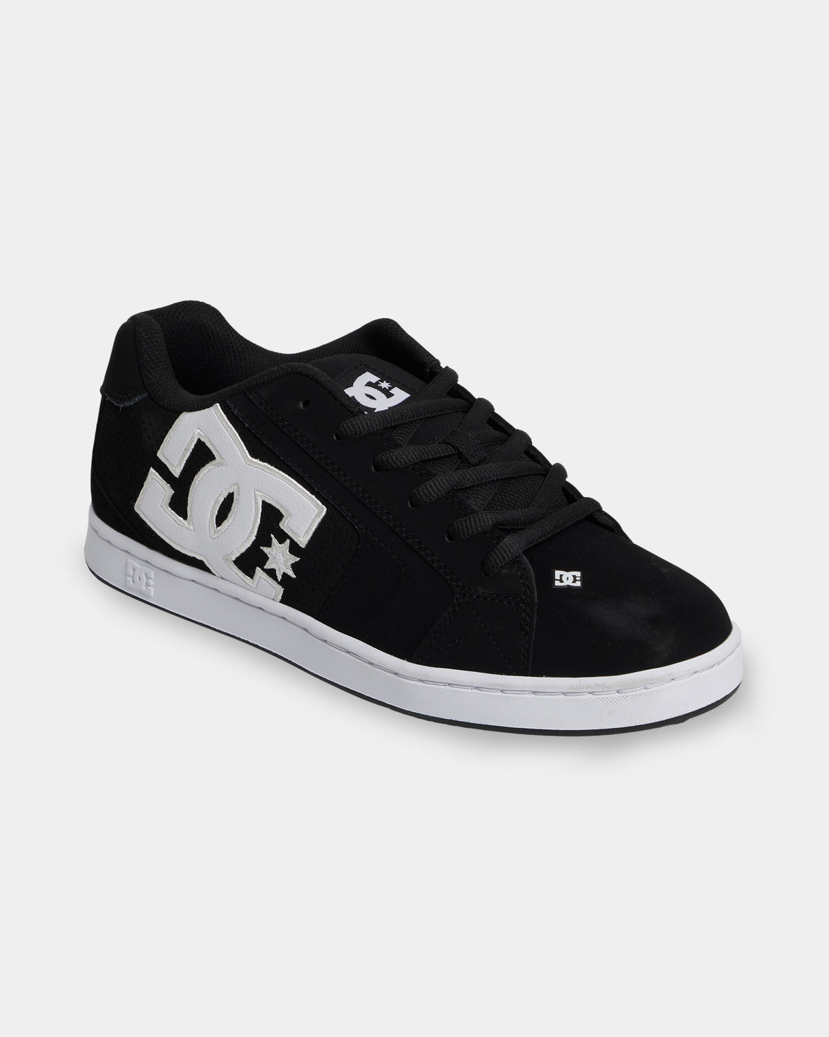 302361_dcshoes_blw_frt1