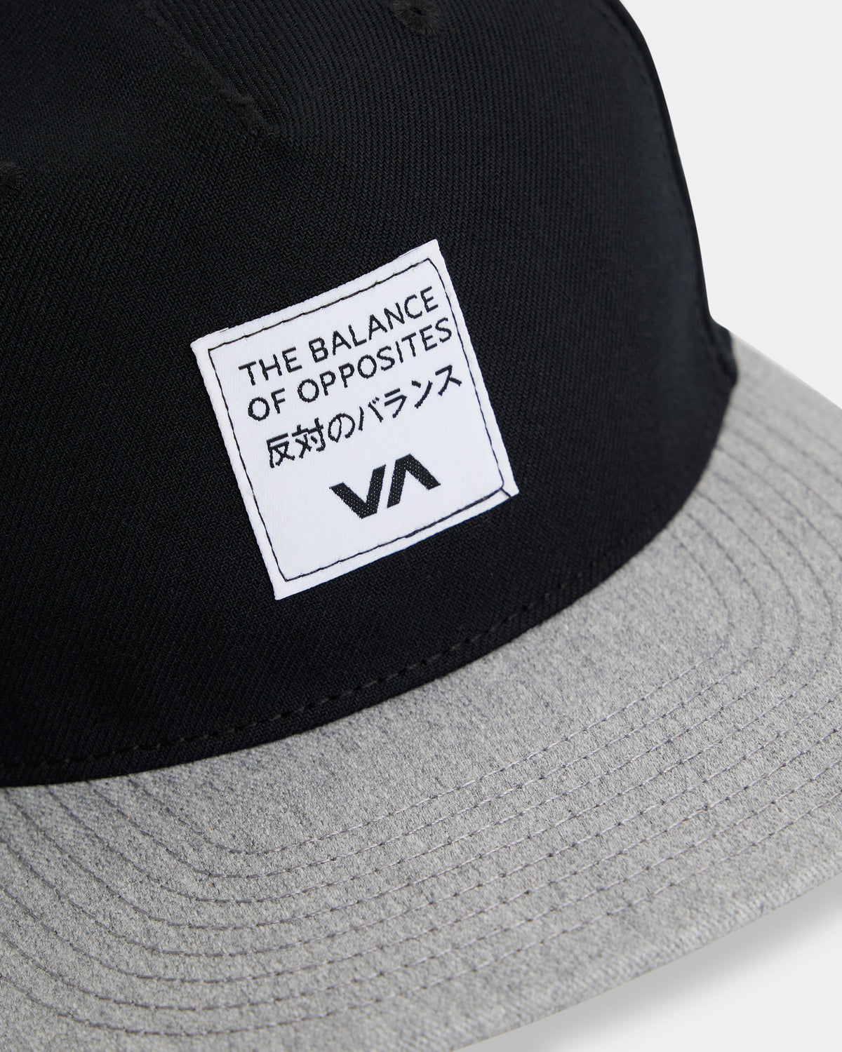 3d5532601_rvca_blk_dtl1