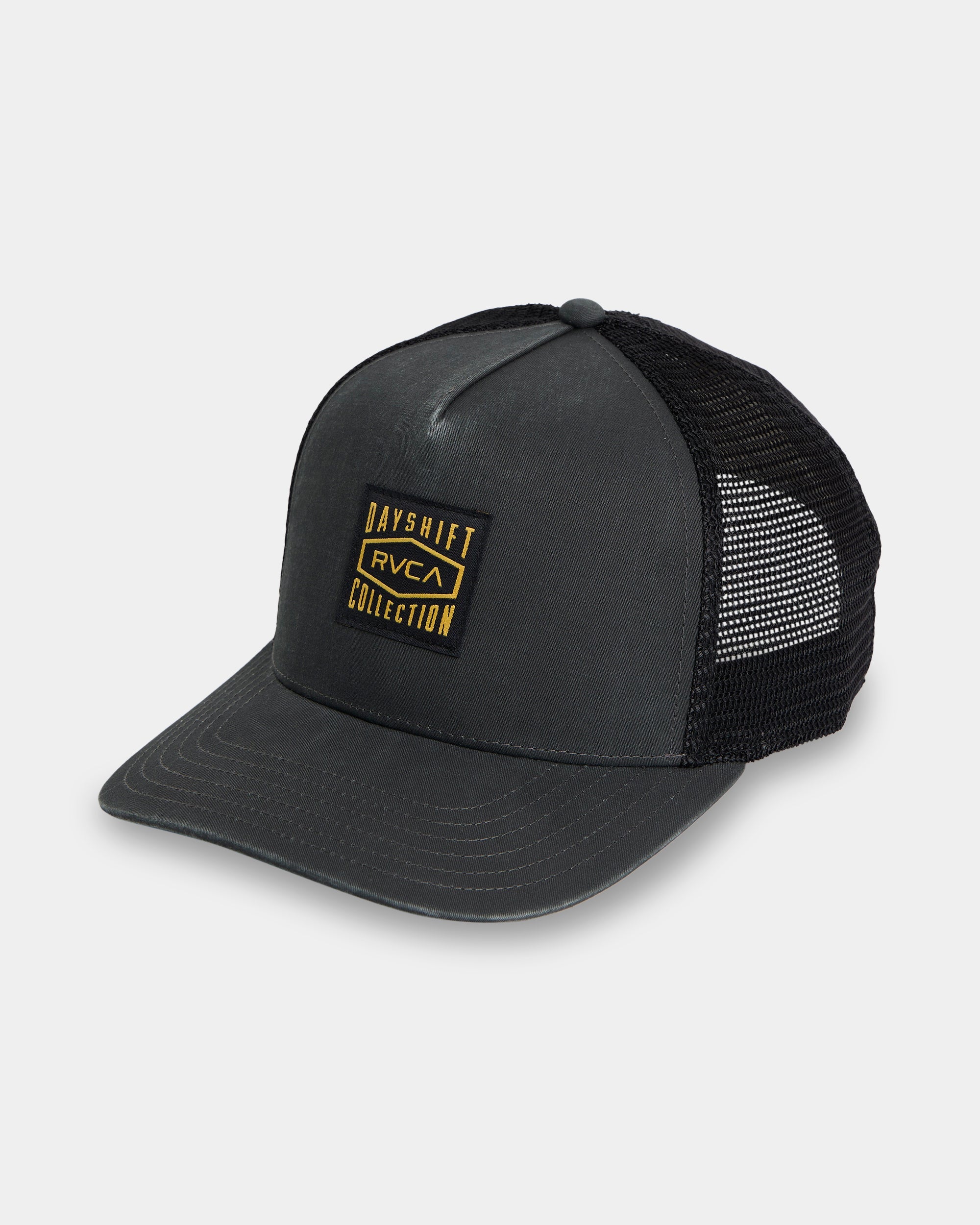 3d5532607_rvca_blk_frt1