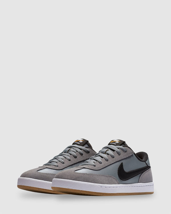 Mens SB FC Classic Skate Shoes