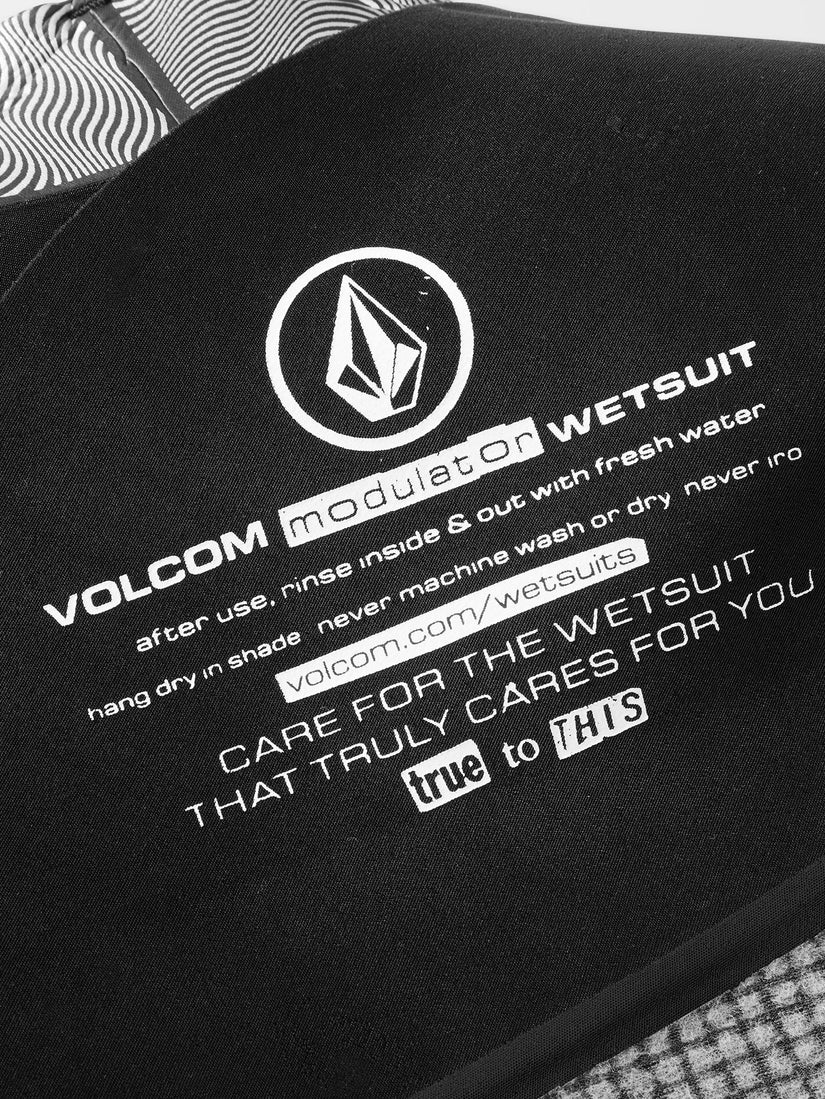 Mens Modulator 2mm Long Arm Chest Zip Wetsuit