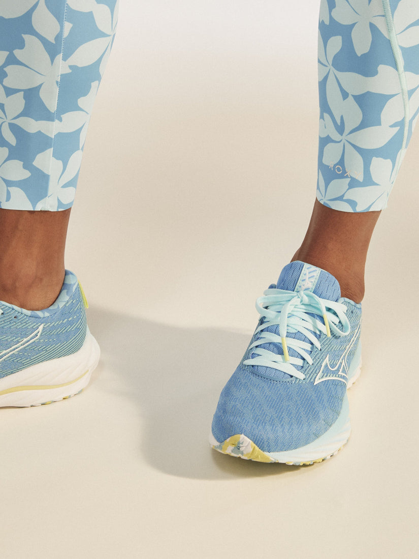 Womens Wave Rider 26 Sneakers