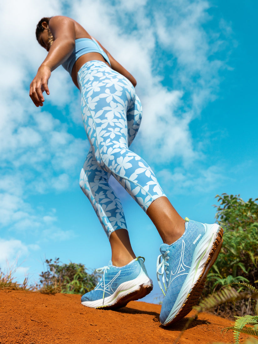 Womens Wave Rider 26 Sneakers