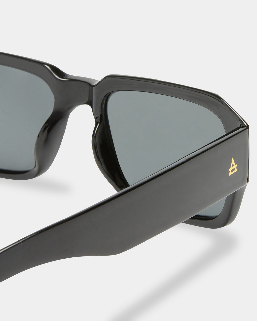 Pluto Black Sunglasses