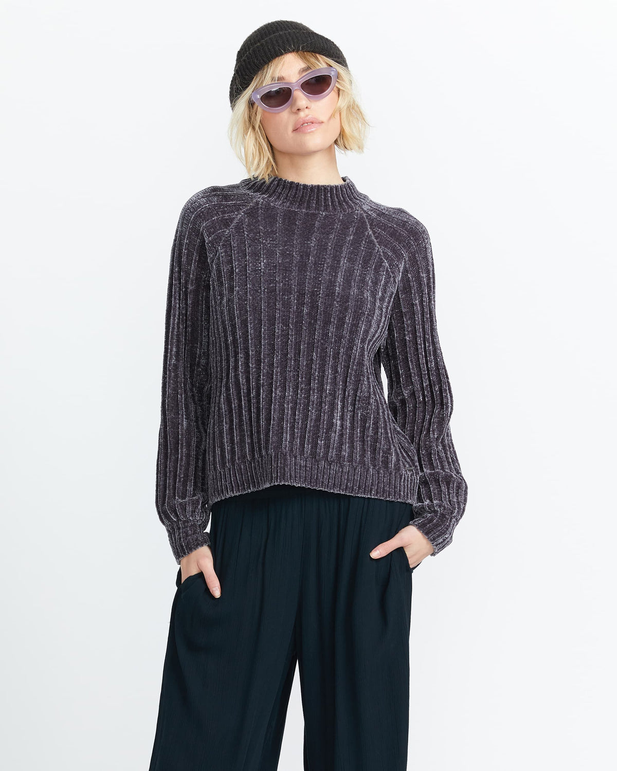 Womens She Savage Crew Neck