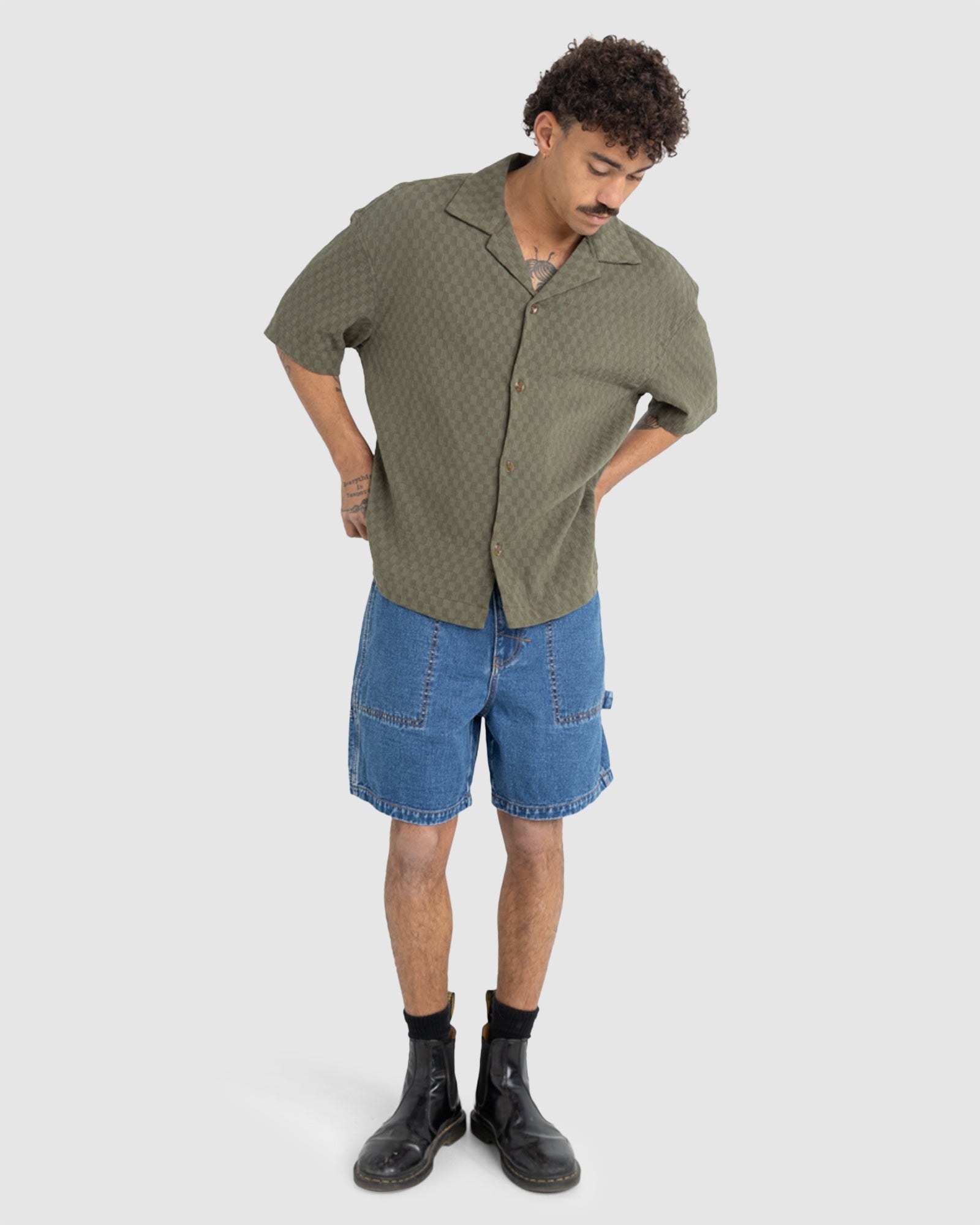 MENS SLACKER DENIM SHORTS
