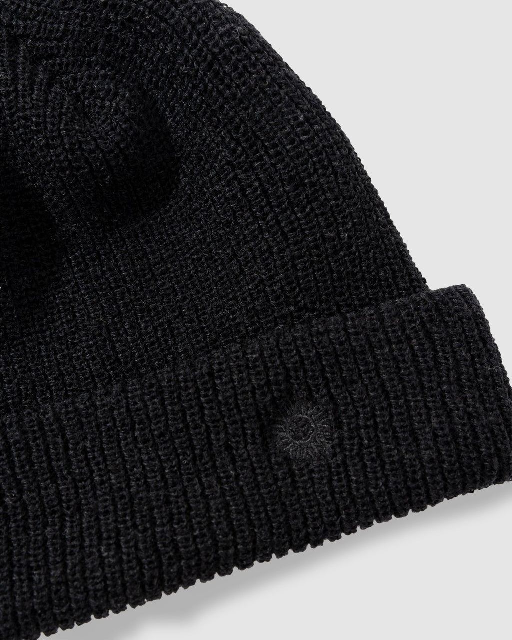 MENS CLASSIC BEANIE