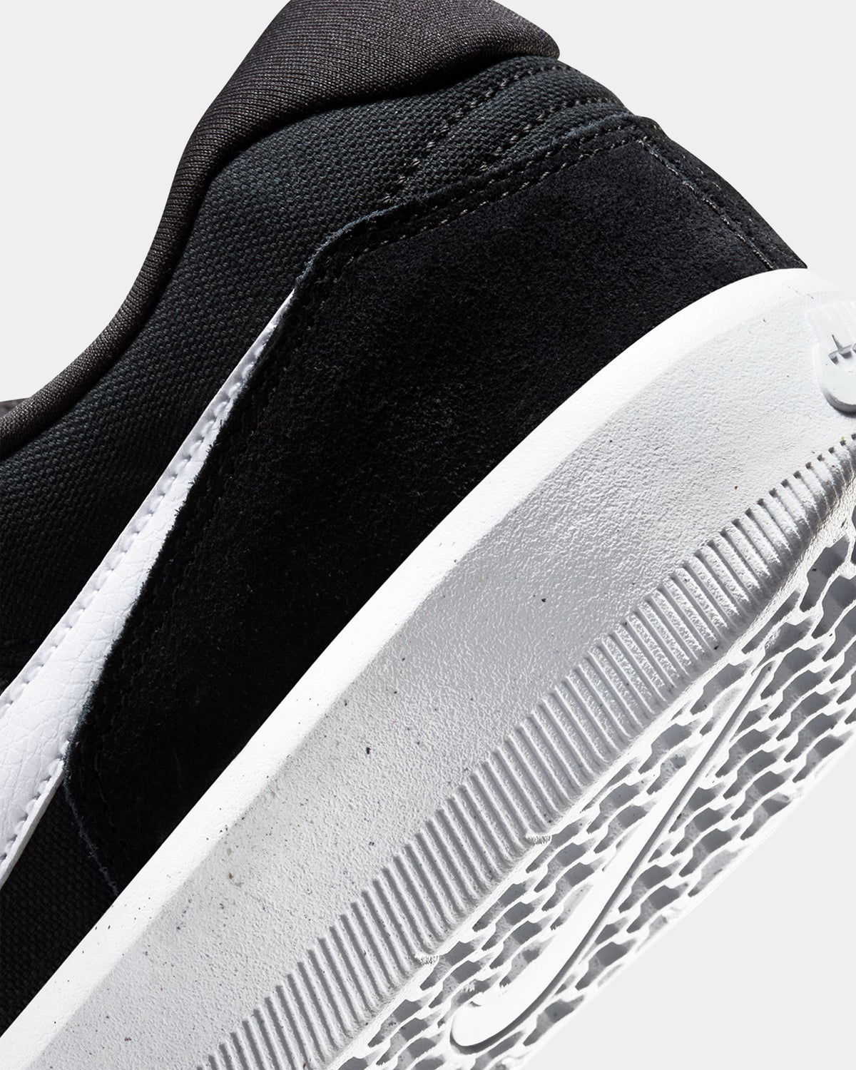 SB Force 58 Skate Shoes