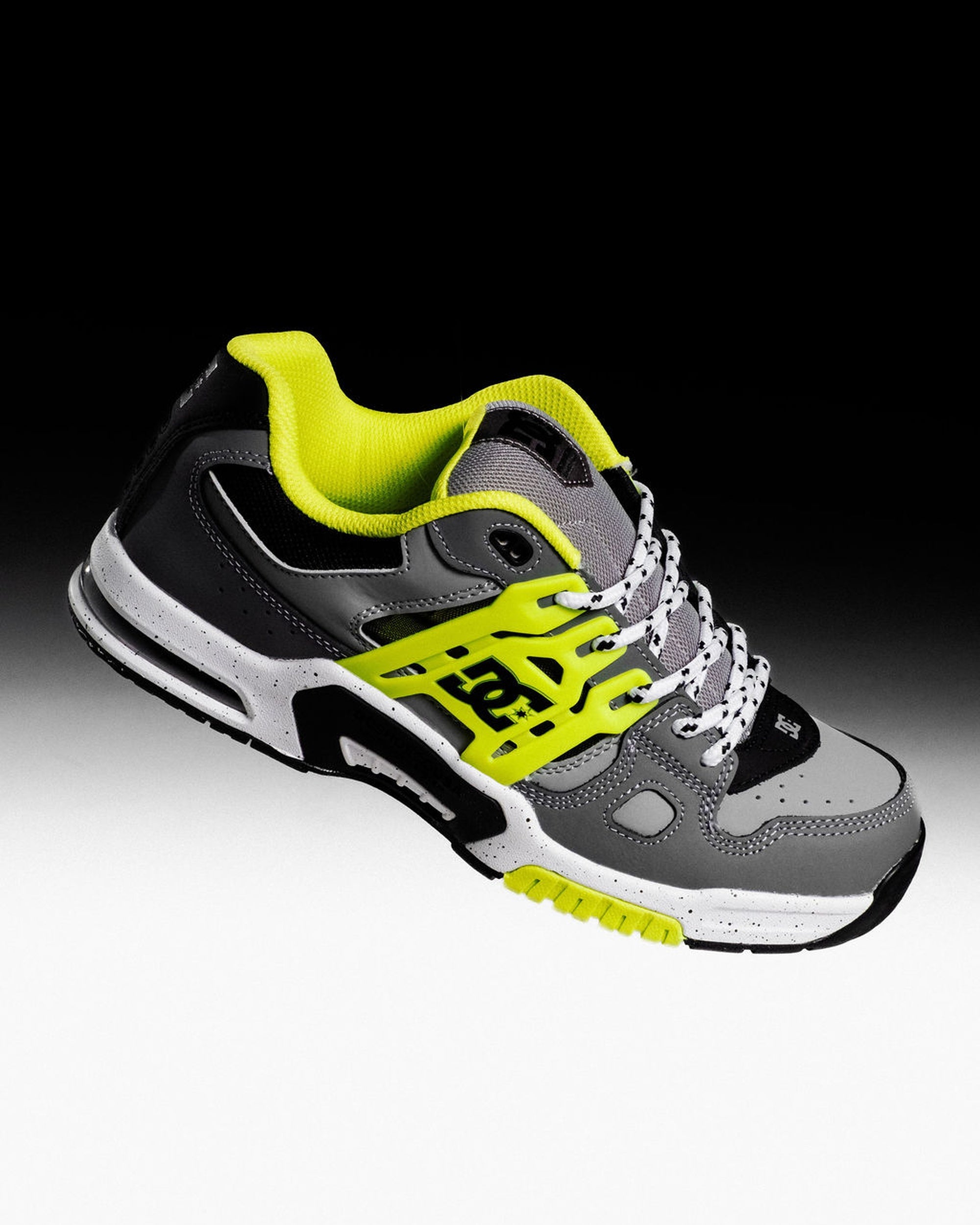 Mens AT-2 Skate Shoes