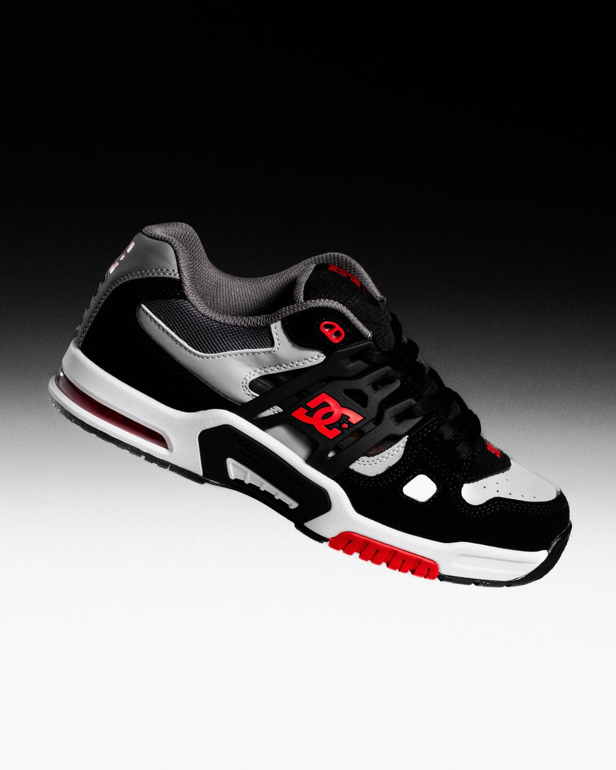 Mens AT-2 Skate Shoes