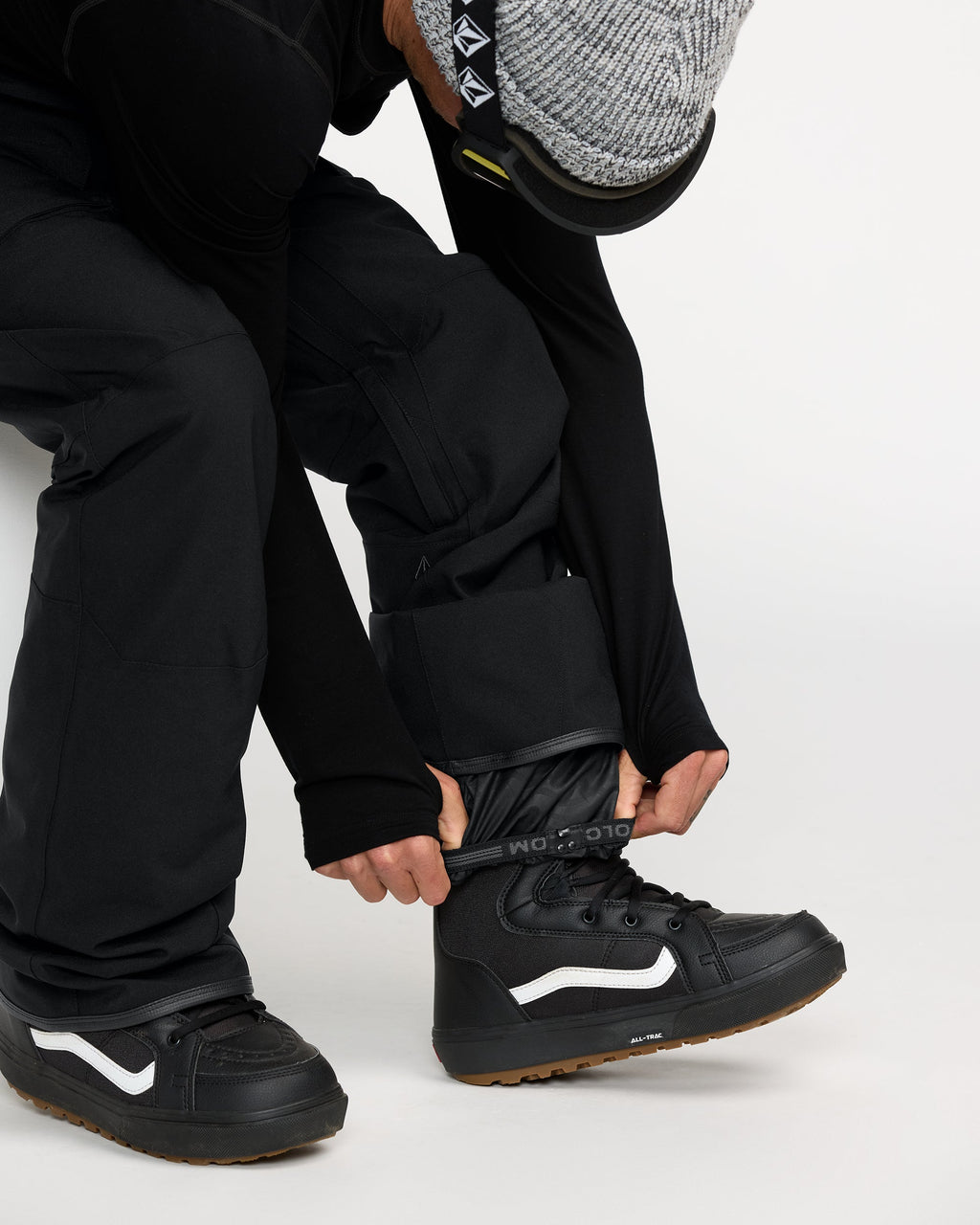 Mens Roan Bib Snow Pants
