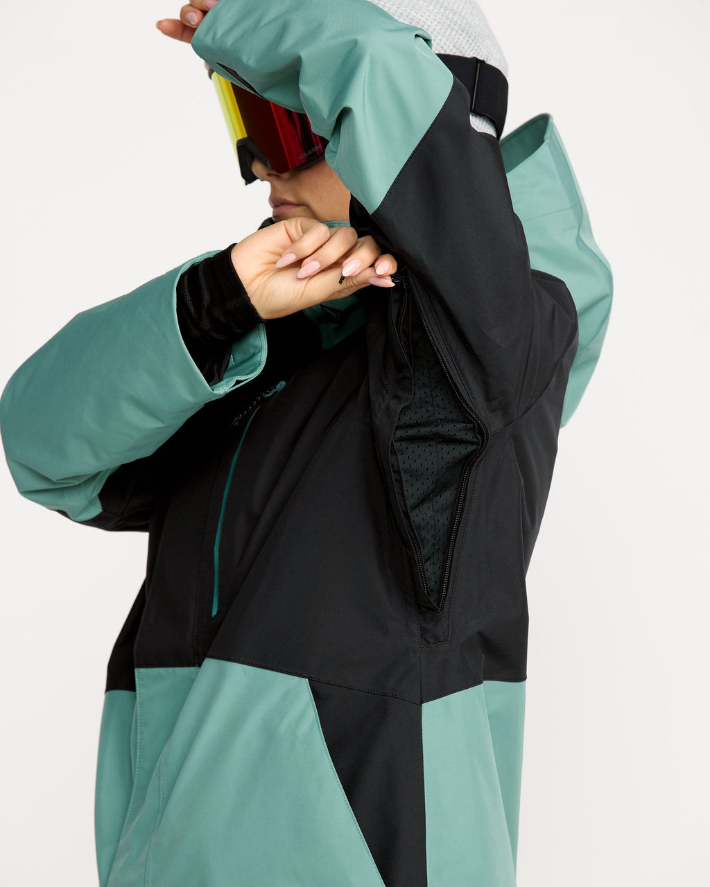 Womens V.Co Eras Gore-Tex Insulated Jacket