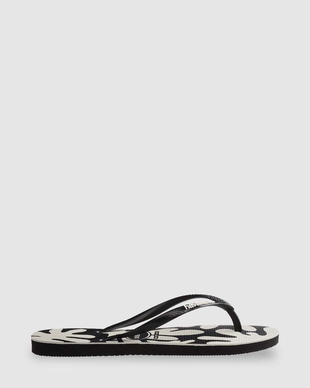 Womens Slim Coral Black Thongs