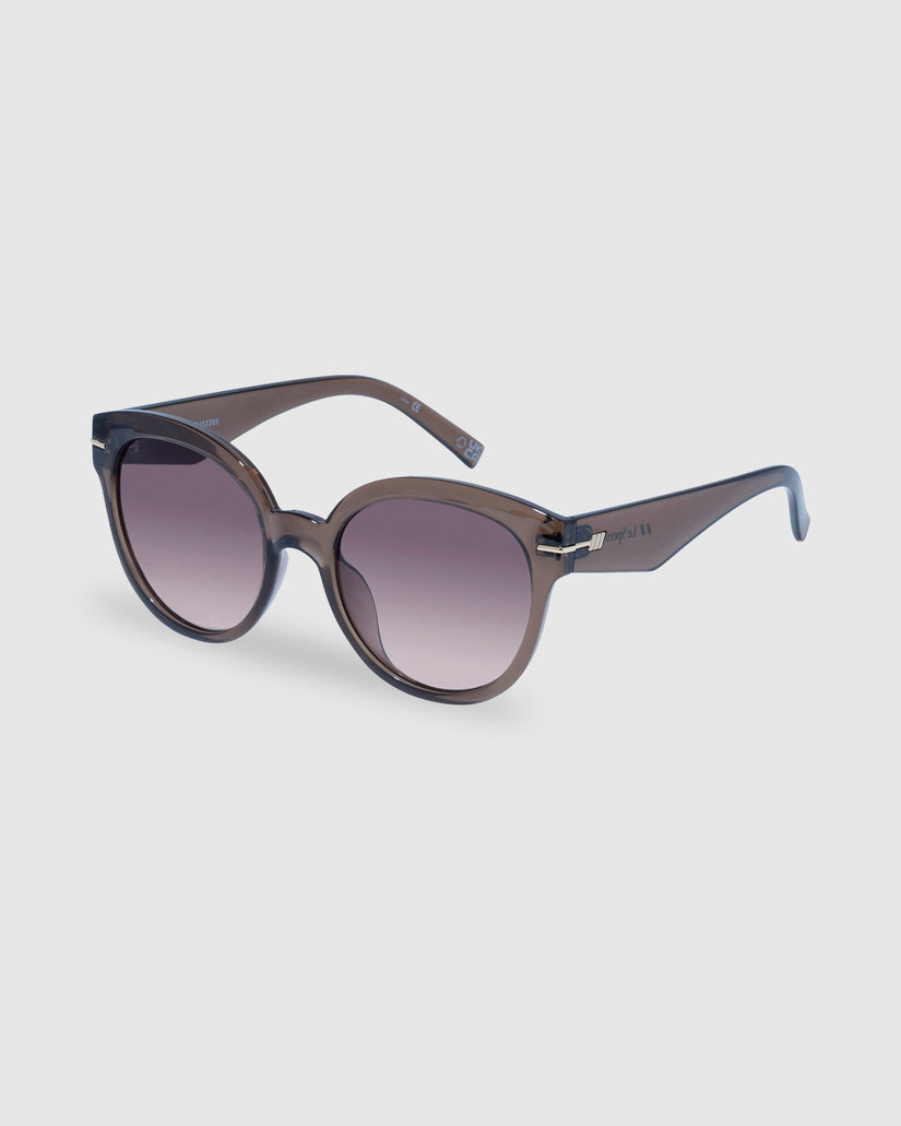 Capacious Round Sunglasses