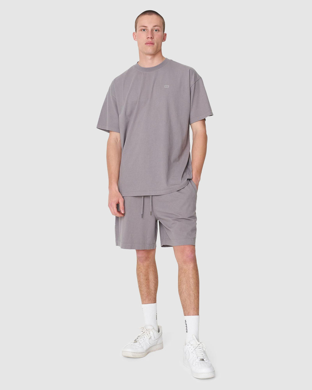 MENS FREE SHORTS