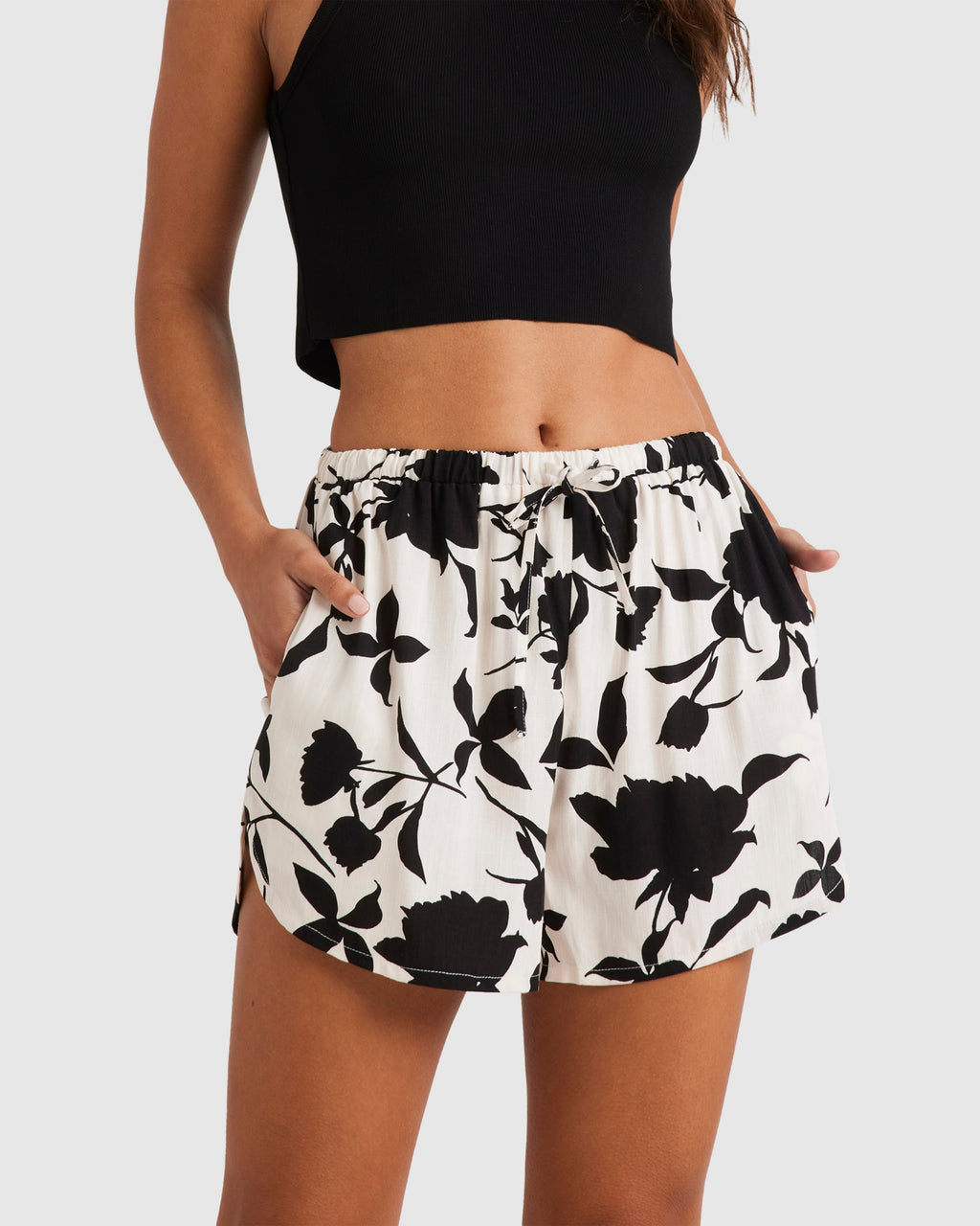 WOMENS DRIFTING PRINT SHORT S