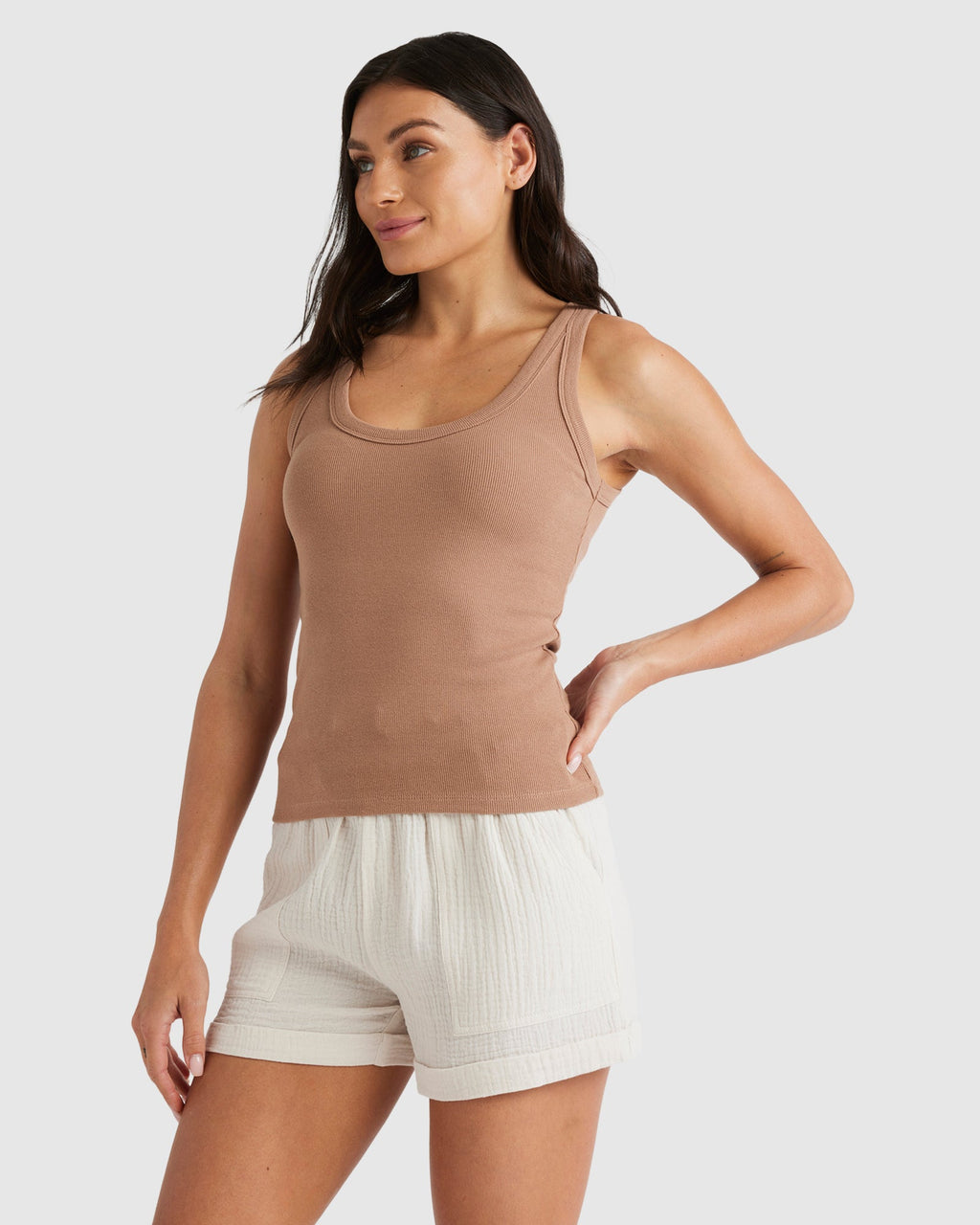 WOMENS SCOOP ACTION TANK TOP