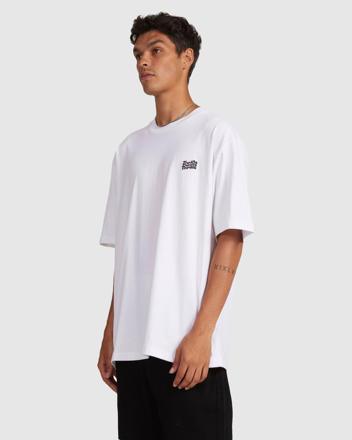 MENS FOREVER THRILLS OVERSIZED FIT T-SHIRT