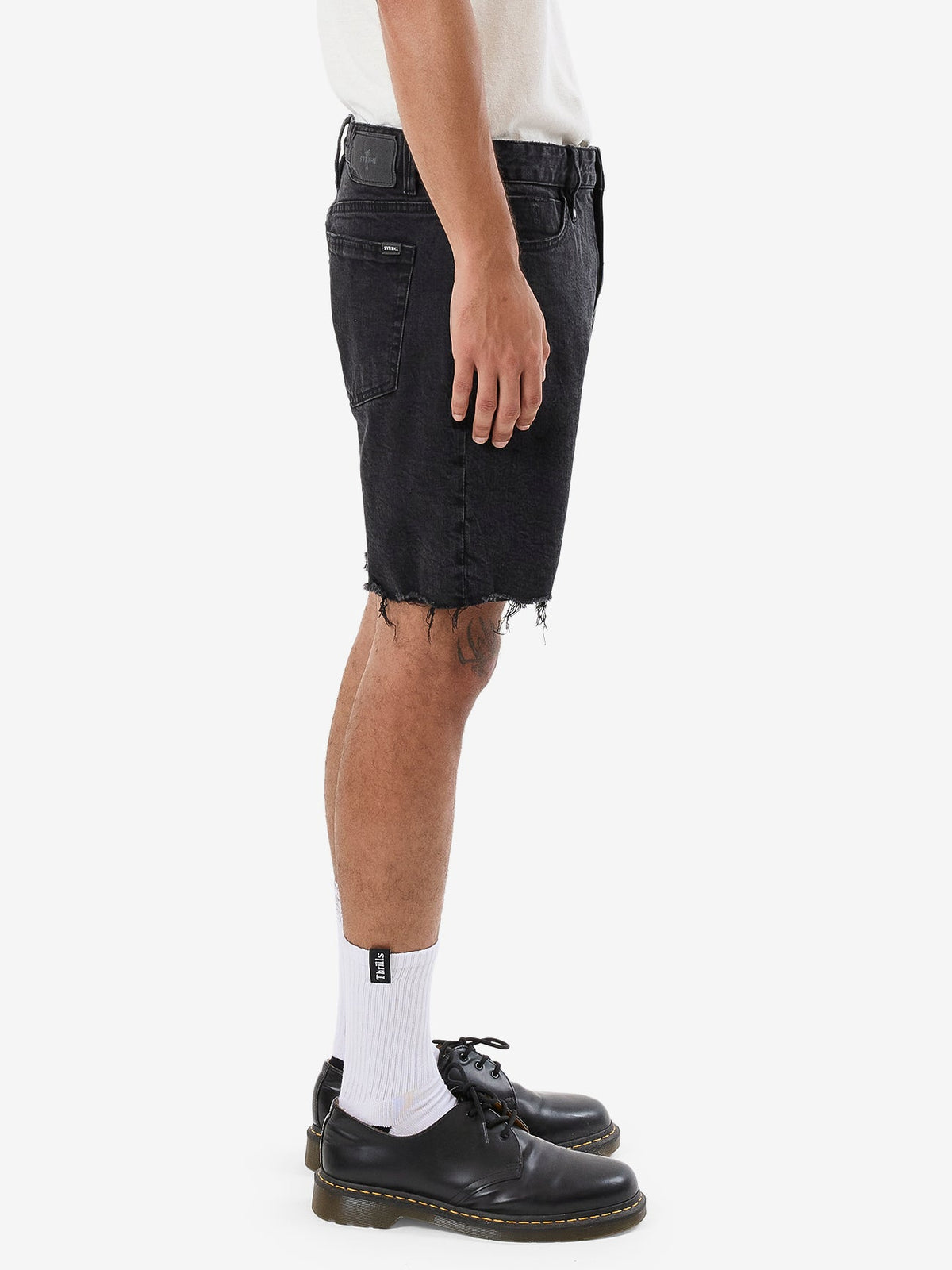MENS BONES DENIM SHORTS