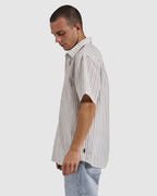 MENS LUCKY STRIKE SHORT SLEEVE SHIRT